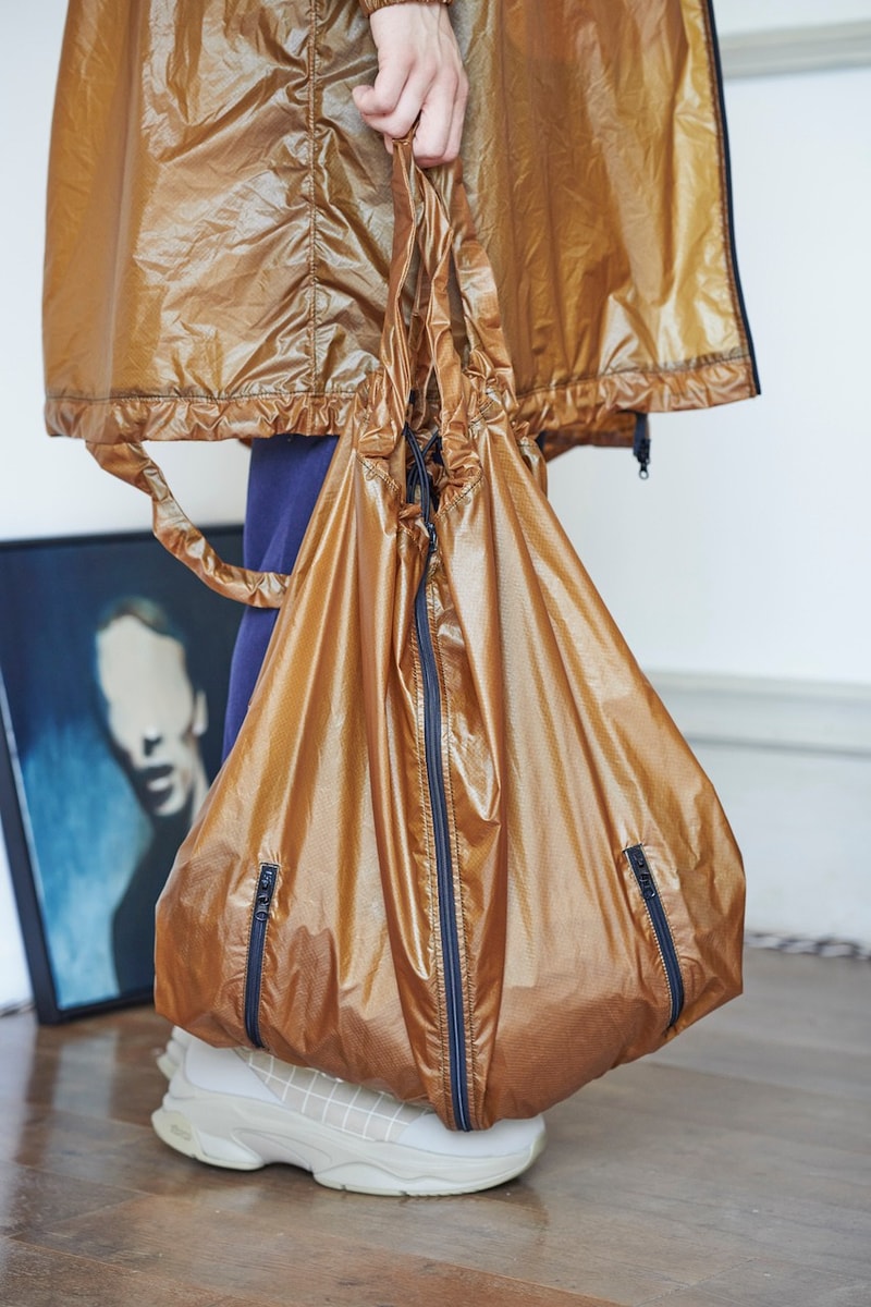 UNDERCOVER Perlihatkan Koleksi Menswear Spring/Summer 2022 “ONCE IN A LIFETIME”