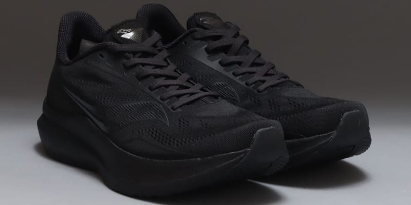 saucony progrid pinnacle 2