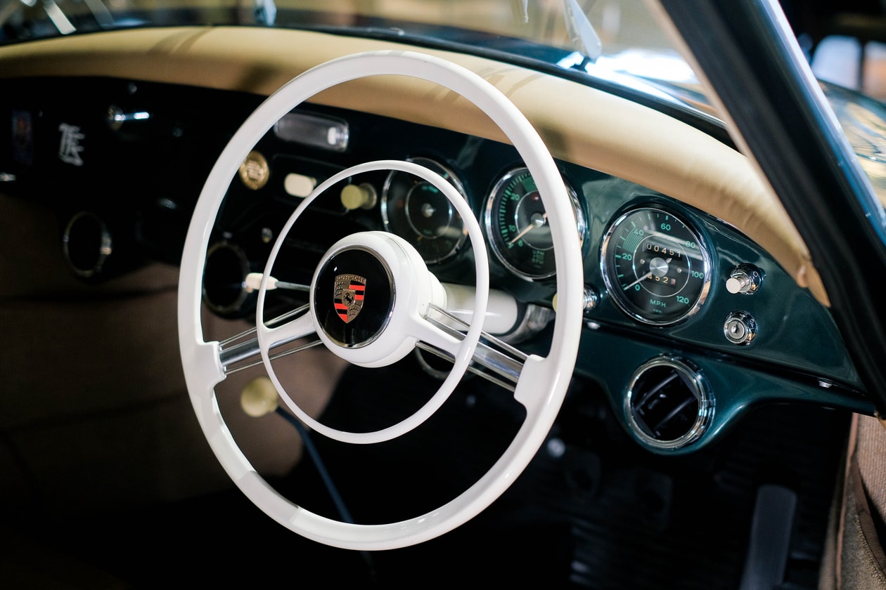 DRIVERS: Rifat Sungkar dan Porsche 356 A T1 Tahun 1956