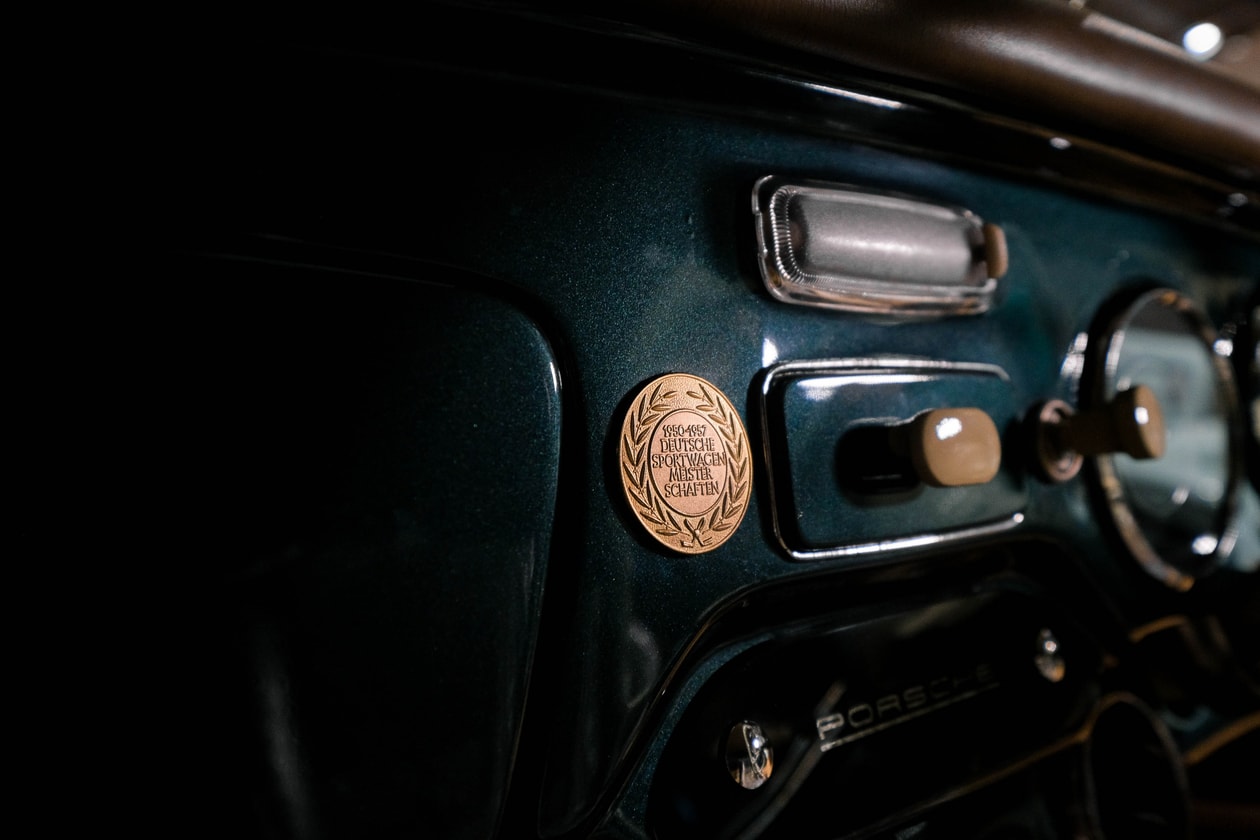 DRIVERS: Rifat Sungkar dan Porsche 356 A T1 Tahun 1956