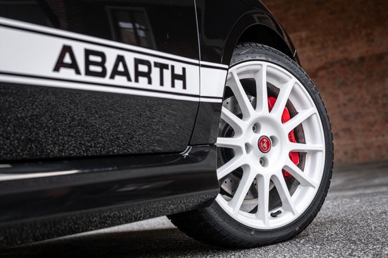 Abarth 695 Esseesse, Fiat Mungil yang Cepat
