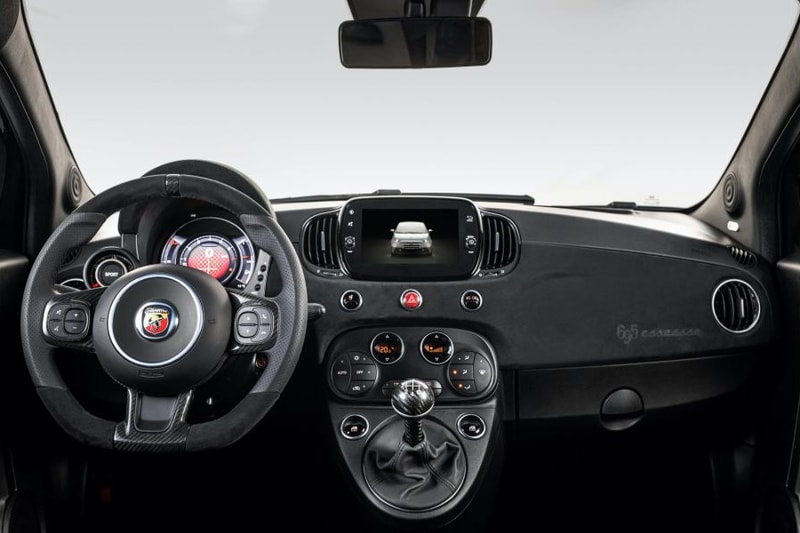 Abarth 695 Esseesse, Fiat Mungil yang Cepat