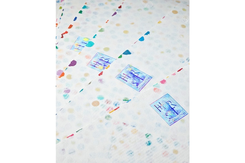 Damien Hirst Merilis 10.000 Artwork Hand-Painted Sebagai NFT