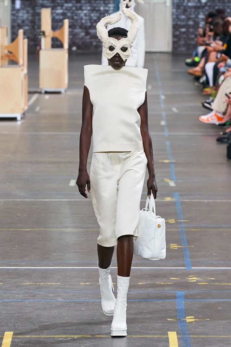 Koleksi Runway ‘Laboratory of Fun’ Off-White Fall 2021