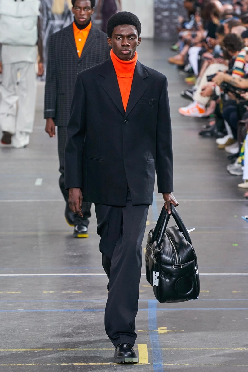 Koleksi Runway ‘Laboratory of Fun’ Off-White Fall 2021