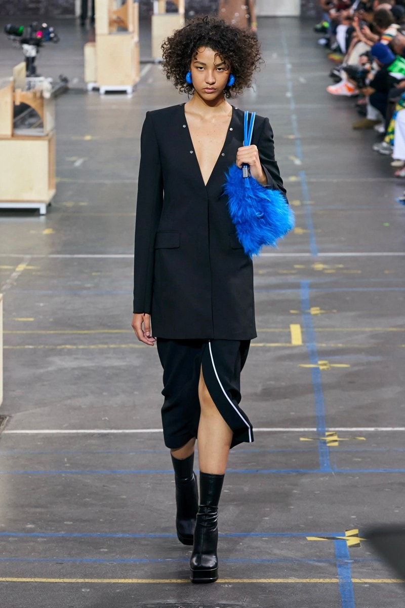 Koleksi Runway ‘Laboratory of Fun’ Off-White Fall 2021