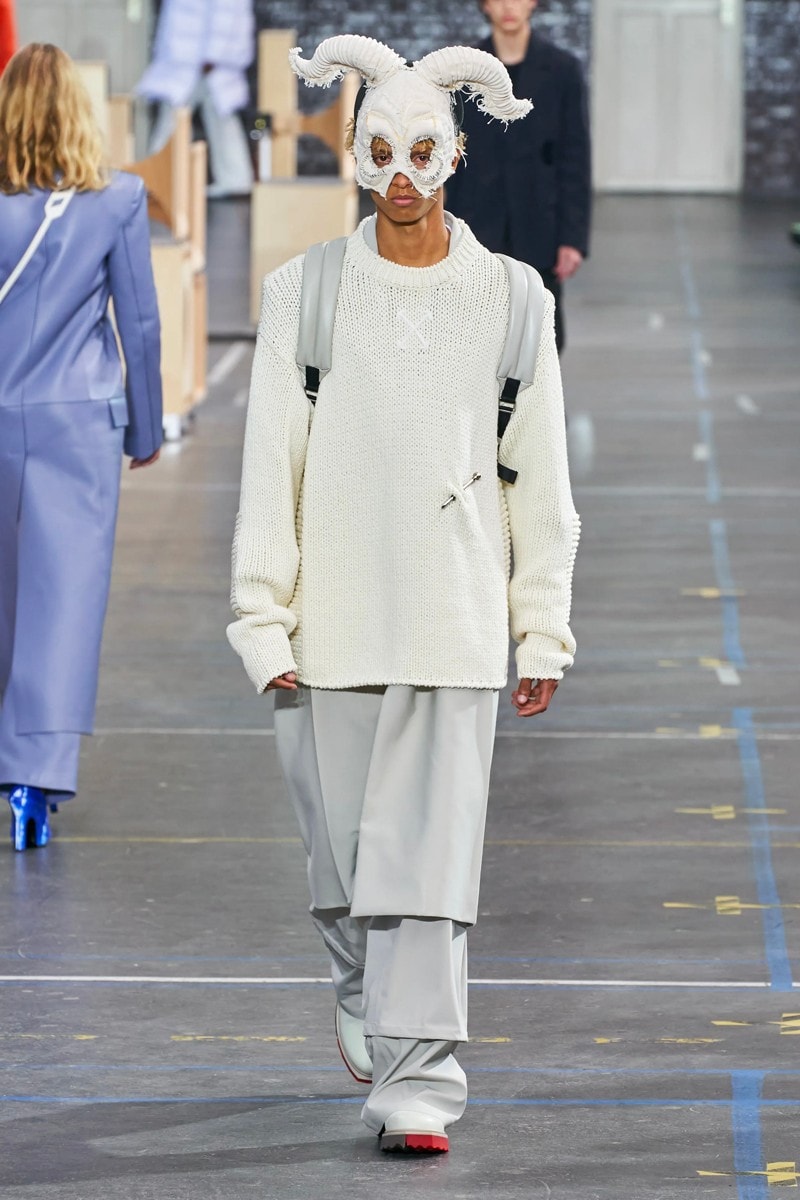 Koleksi Runway ‘Laboratory of Fun’ Off-White Fall 2021