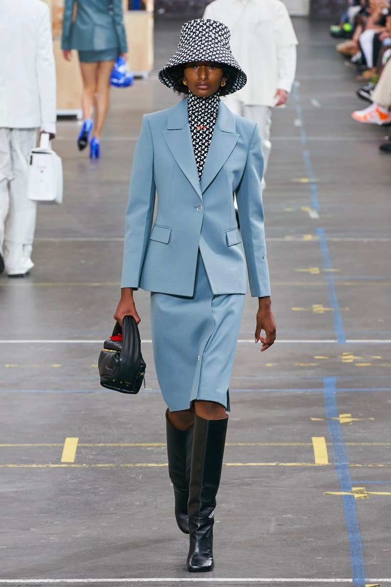 Koleksi Runway ‘Laboratory of Fun’ Off-White Fall 2021