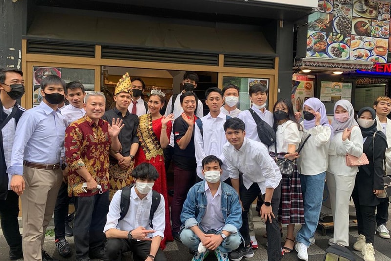 Restoran dengan Konsep Warteg "Monggo Moro" Hadir di Shinjuku
