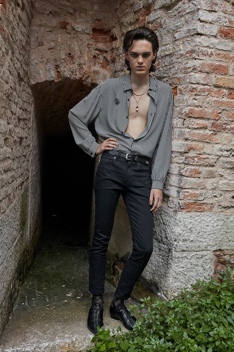 model-asal-indonesia-raihan-debut-di-panggung-runway-saint-laurent-mens-ss22