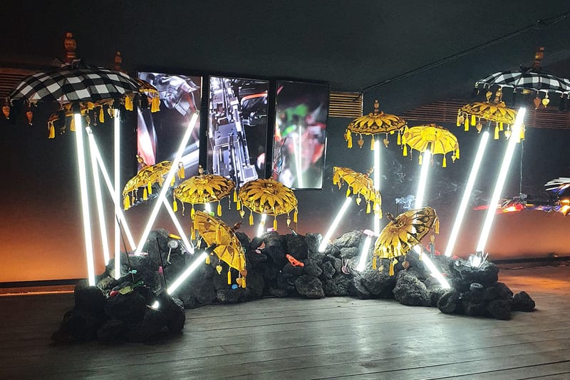 Instalasi “Roh Arus” oleh Ican Harem, Pinky Gurl, dan Helmi Hardian di Desa Potato Head