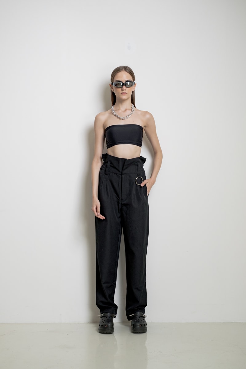 MORAL Rilis Koleksi Ready-to-Wear SS22 “sam-udrà”