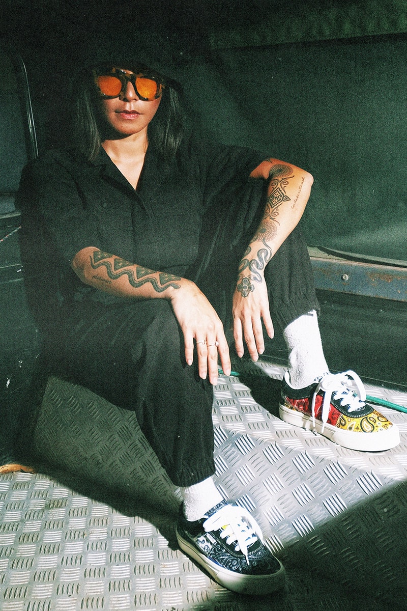 Muffin dan BURU STUDIO Rilis Koleksi Sneakers Paisley