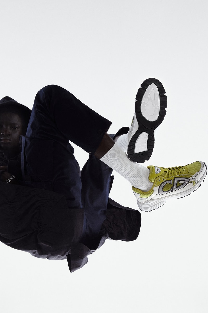 Dior Rilis “Dad Shoes” Terbaru, B30
