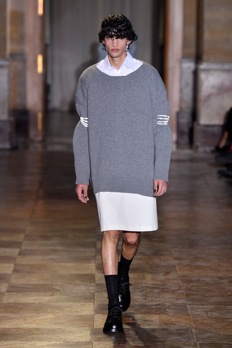 Raf Simons Kembali Ciptakan Koleksi Genderless untuk SS22