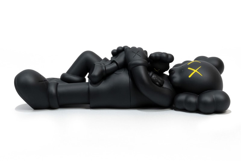 Pemberhentian Ketujuh “KAWS: HOLIDAY” di Singapura