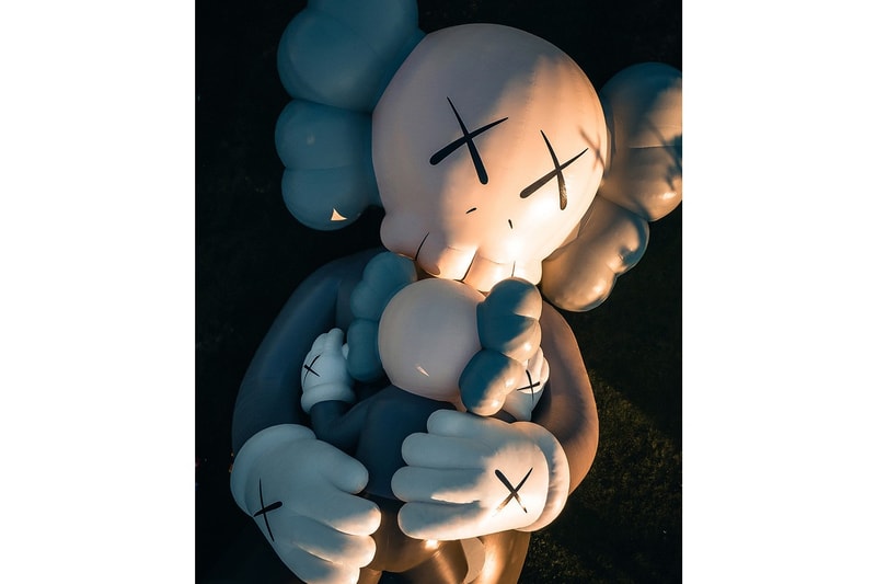 Pemberhentian Ketujuh “KAWS: HOLIDAY” di Singapura