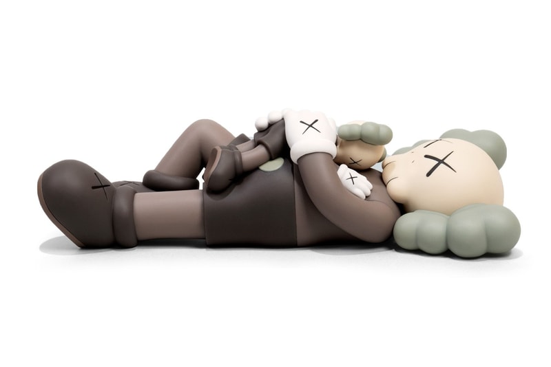 Pemberhentian Ketujuh “KAWS: HOLIDAY” di Singapura