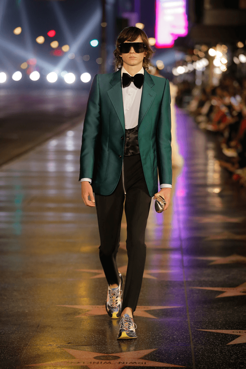 Gucci Hadirkan Old Hollywood Vibe di Runway ‘Love Parade’