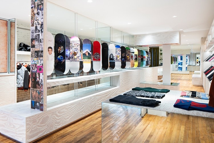 Nyamperin Flagship Store Fucking Awesome di New York
