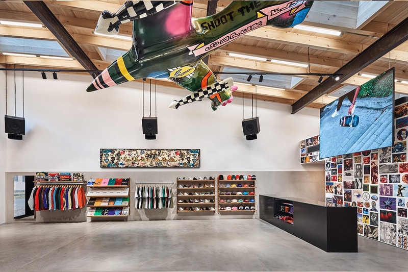 Supreme Resmi Buka Flagship Store di Pusat Kota Berlin