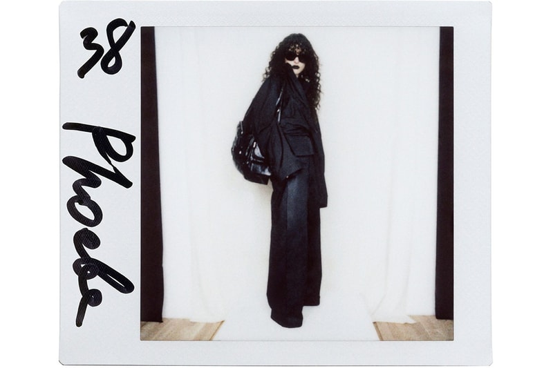 Balenciaga Luncurkan Koleksi Fall 2022 Berjudul "The Lost Tape"