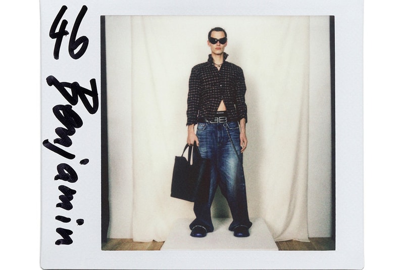Balenciaga Luncurkan Koleksi Fall 2022 Berjudul "The Lost Tape"