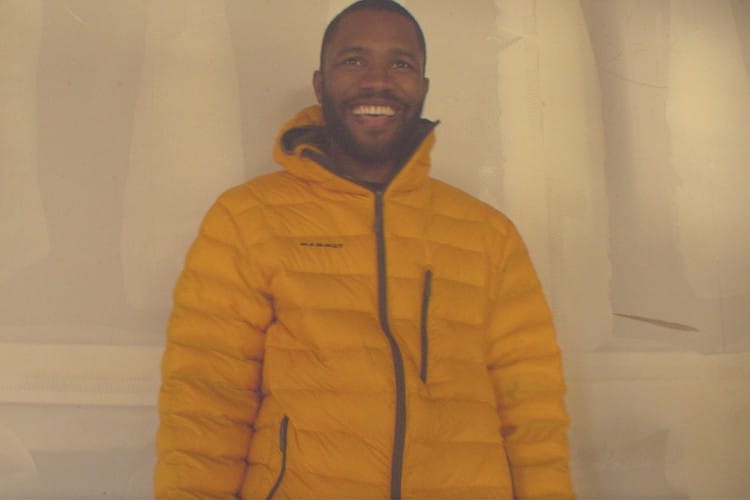 Frank Ocean Merilis Koleksi Terbaru Homer Berjudul 'When a Dog Comes to Stay'