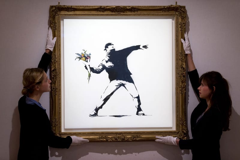 'Love is in the Air' Karya Banksy Bakal Dijual Menjadi 10.000 NFT Terpisah