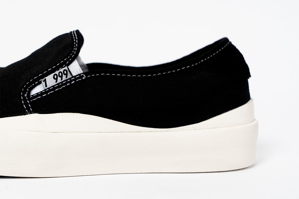 One Triple Nine Merilis Koleksi Slip-On Perdana, "3232"