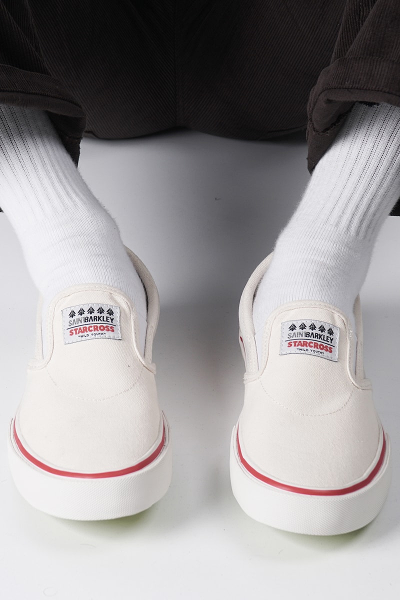 Starcross x Saint Barkley Rilis Sneakers Slip-On yang Bisa Dicustom Sendiri