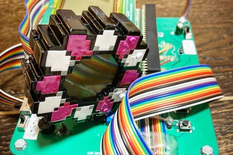 Takashi Murakami Kasih Bocoran untuk Game Digital Pet Buatannya yang Mirip Tamagotchi