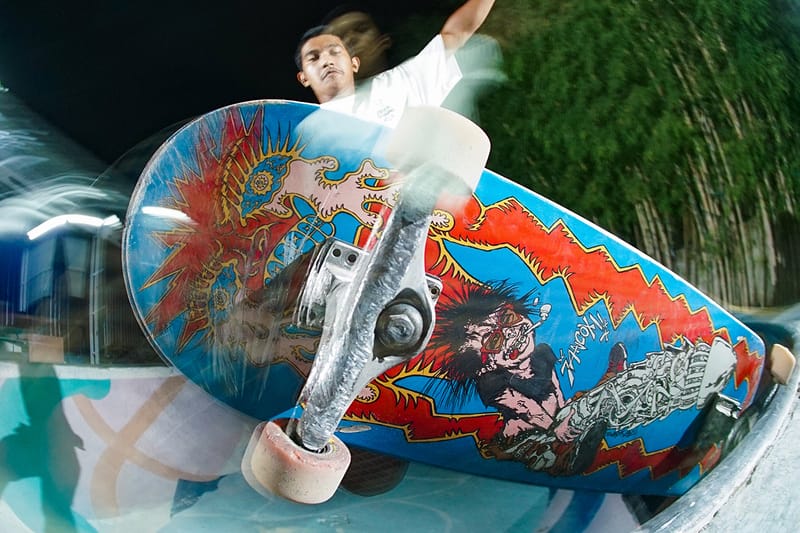 Ten:Us Berkolaborasi dengan Dwiky KA Luncurkan Koleksi Skate Deck dan T-Shirt