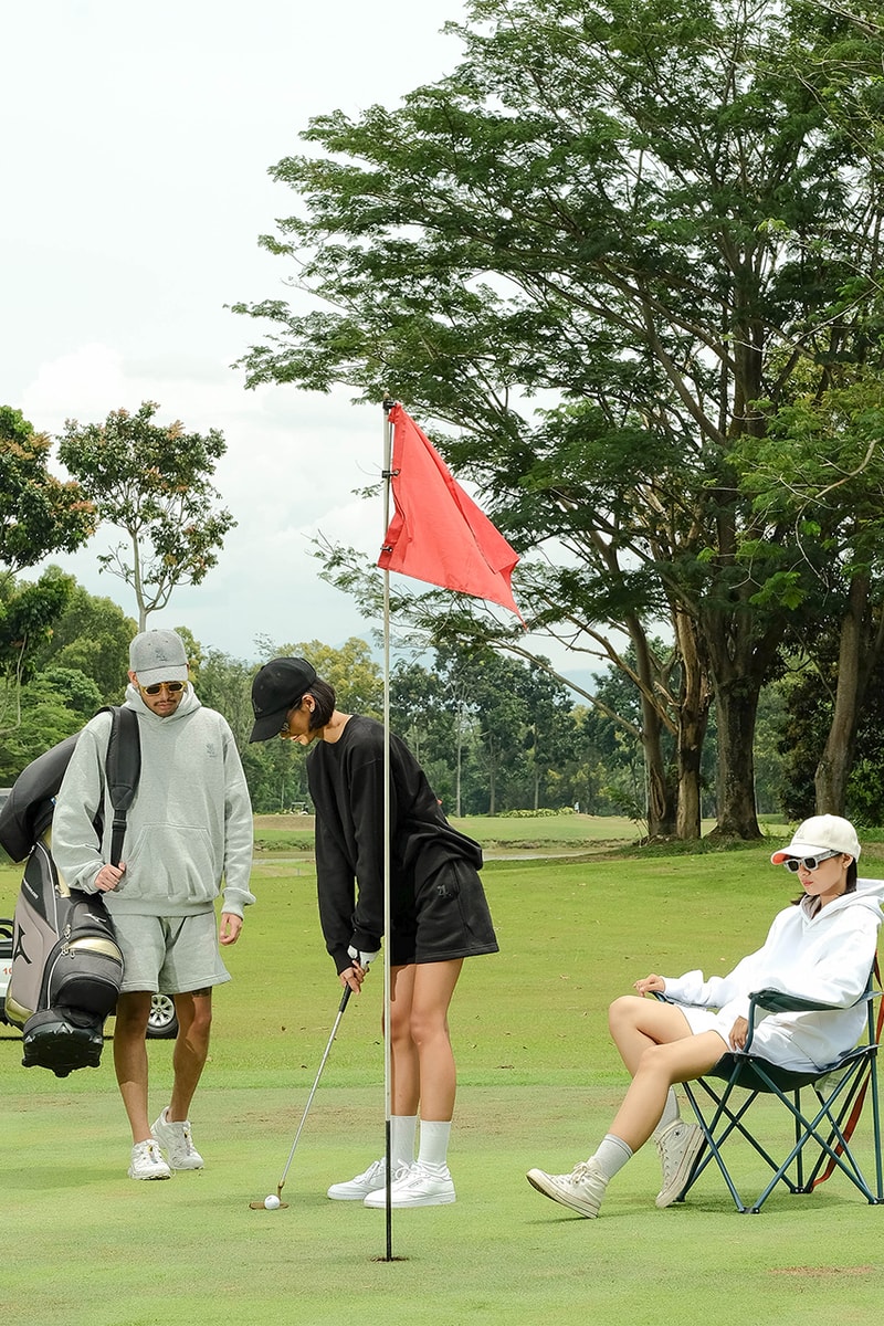 4UBASIC Luncurkan Koleksi “MONOCHROME SERIES”