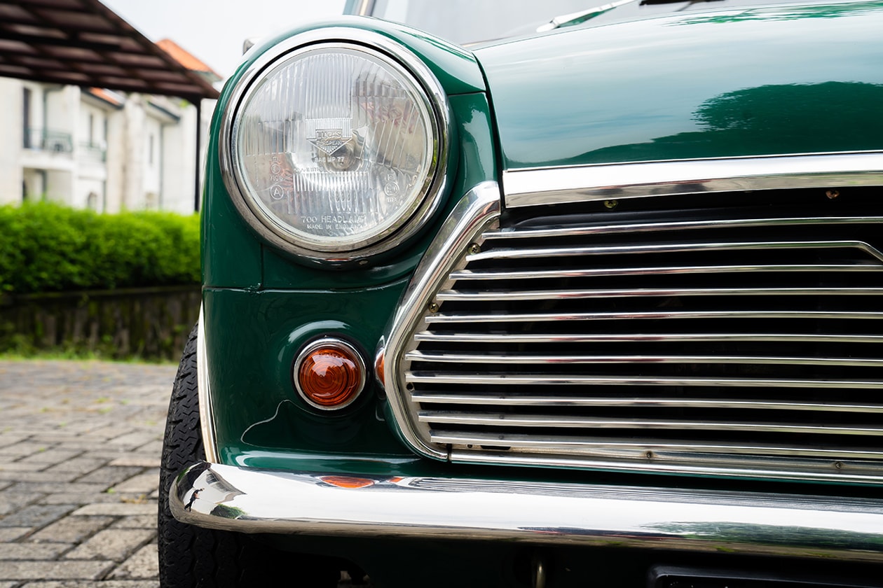 DRIVERS: Jujuk Margono dan Morris MINI MK3 Tahun 1976