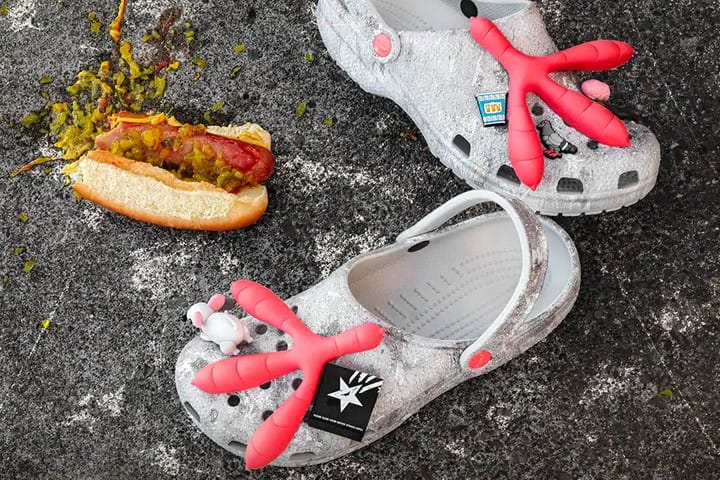 Staple x Crocs Rilis Classic Clog yang Terinspirasi dari Jalanan Kota New York