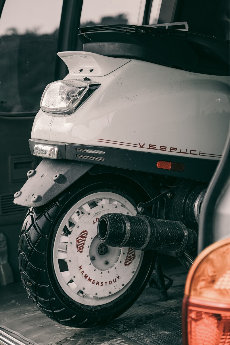 Hammerstout dan Vespuci Rilis Vespa LX Custom Lewat Capsule "Forscher"