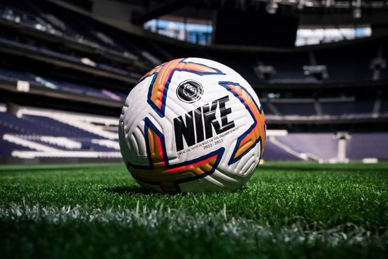 nike match footballs