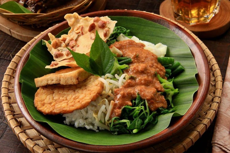 Pecel dan Gado-Gado Masuk Daftar "50 Best Salads" Sedunia