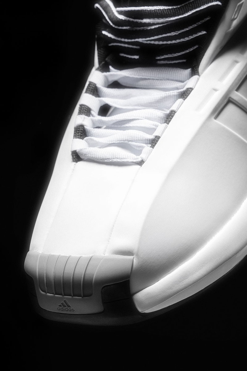 Adidas Crazy 1 Hadir dengan Colorway “Stormtrooper”