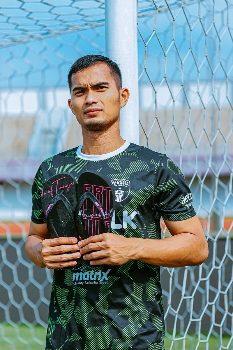 Exclusive: Persita Tangerang x Sandal Swallow Limited Edition