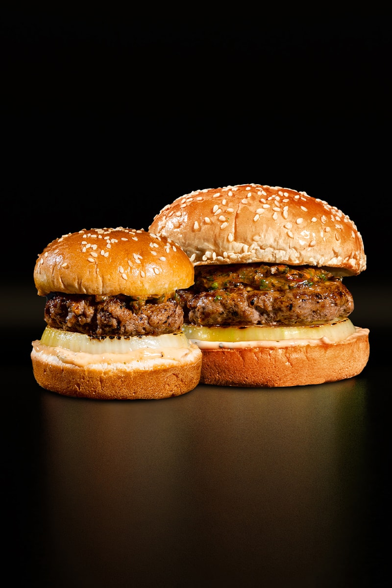 Lawless Burgerbar Rayakan 5 Year Anniversary lewat 'Junior Burgers'