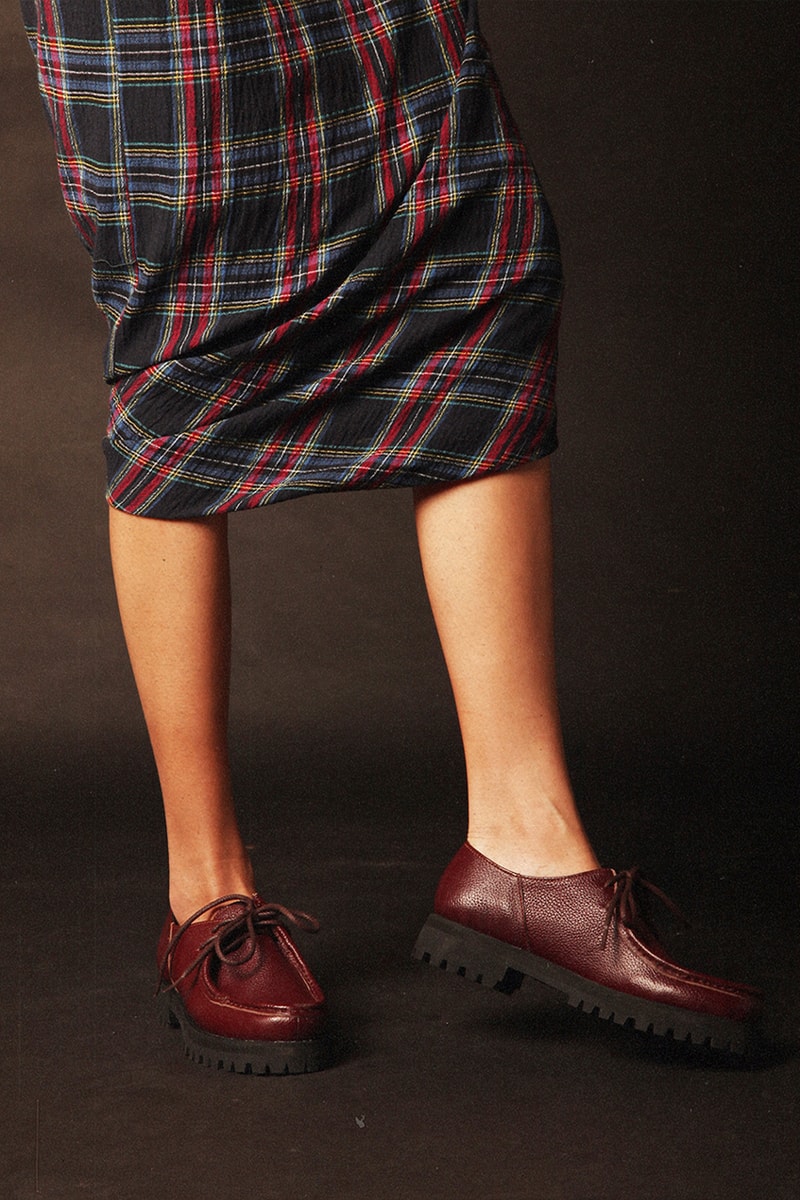 UTARA Beri Makeover Burgundy pada Siluet "Rémy"