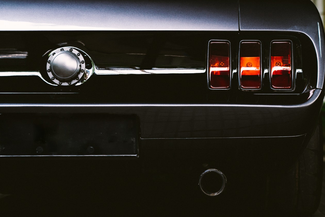 DRIVERS: Boy dan Ford Mustang Mach 1 Tahun 1969