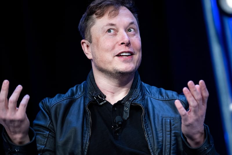 Elon Musk Pecat CEO dan Executive Twitter