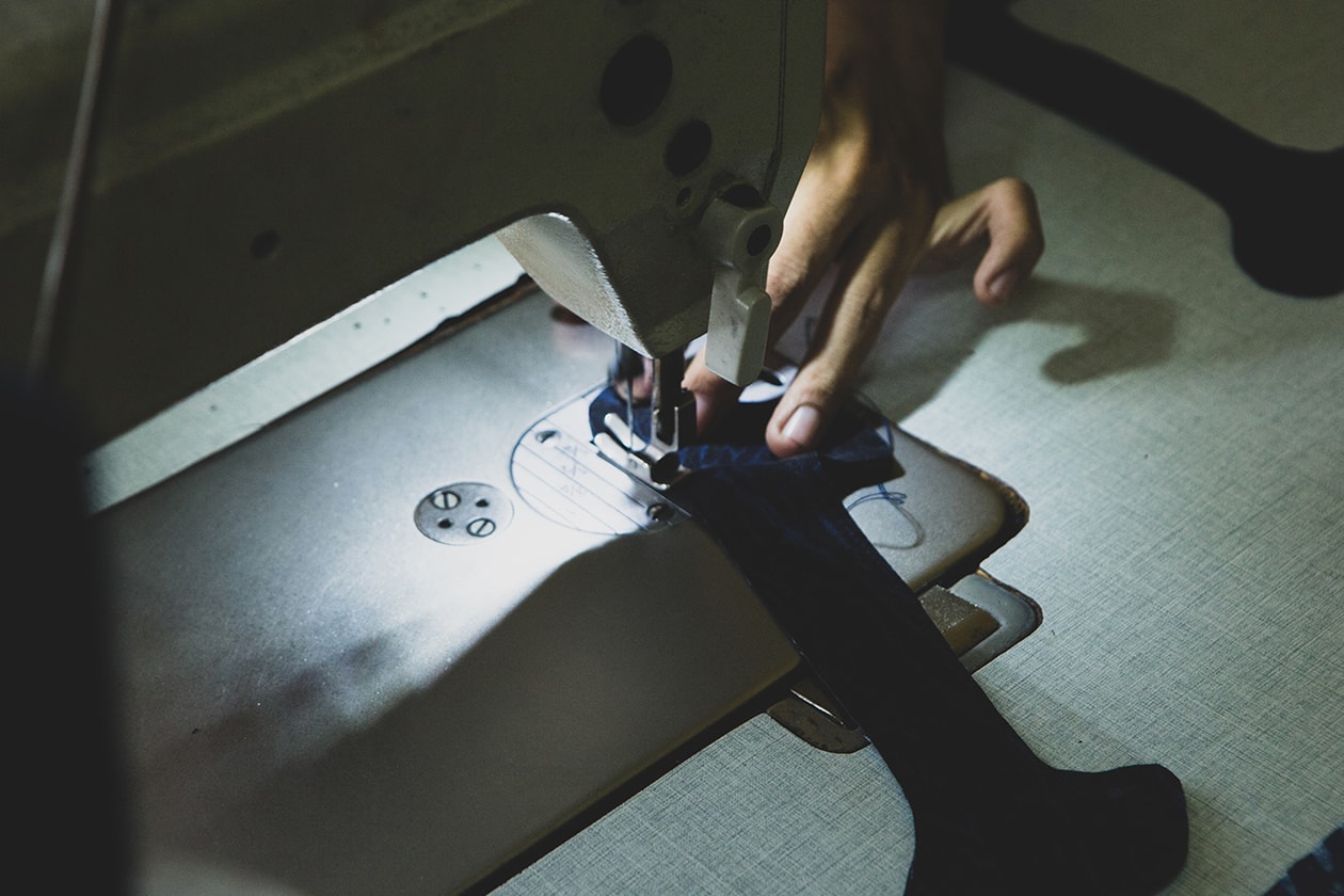 Bluesville dan Keen Rilis Sandal Uneek 'Indigo' Limited Edition