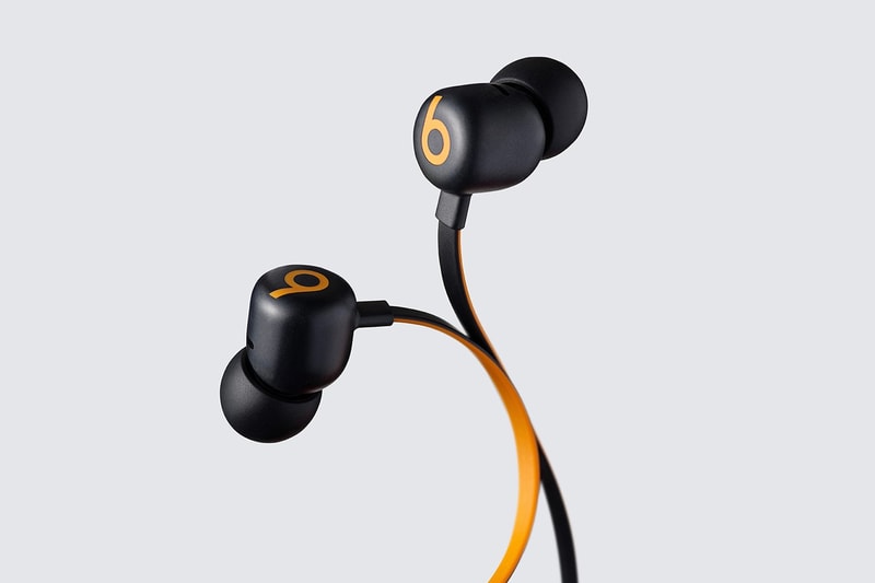 WACKO MARIA Persembahkan Beats Flex Earphone Leopard-Print