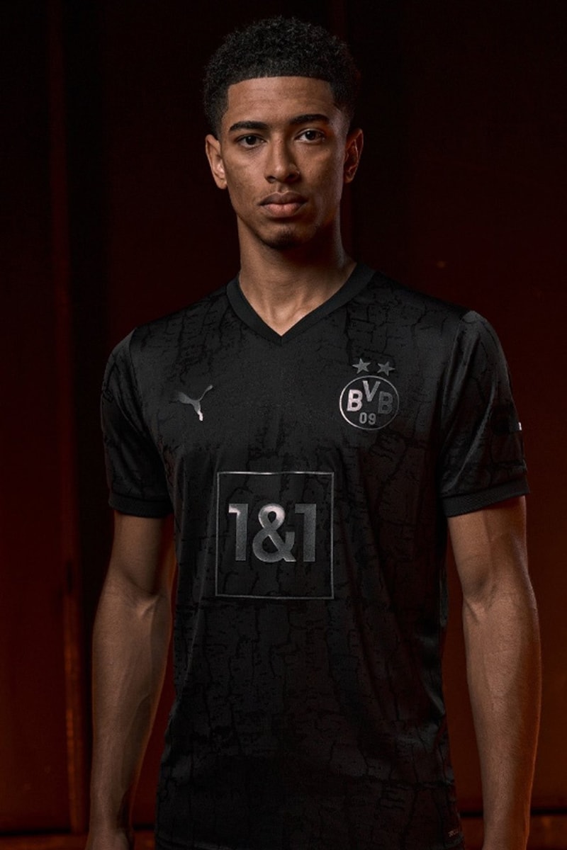 PUMA Rilis Jersey Blackout Spesial untuk Borussia Dortmund