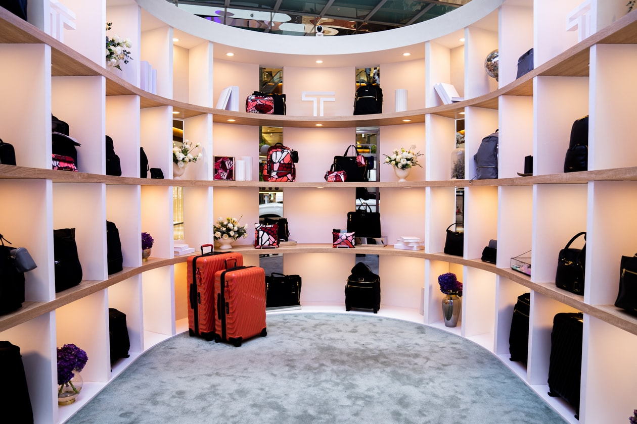 TUMI Indonesia Rayakan Voyageur Collection lewat Pop-Up “Unpack Tomorrow”