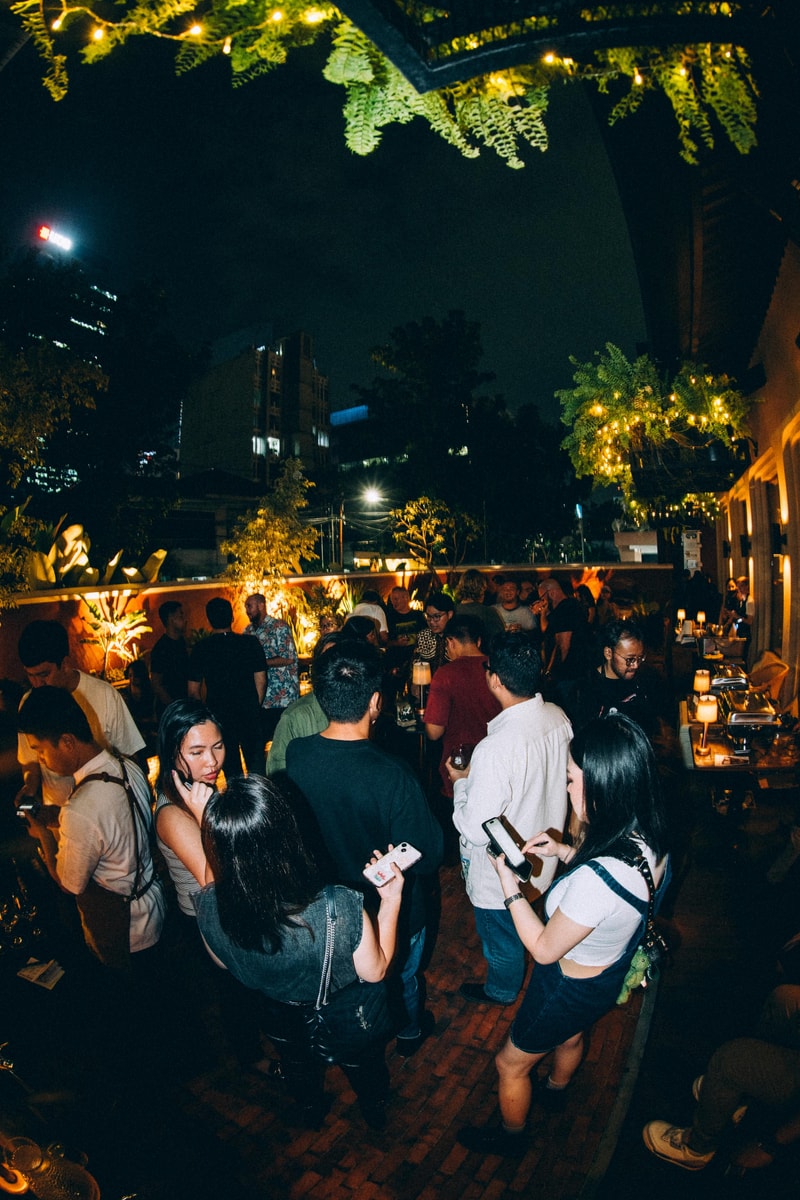 Kehangatan DWNTWN “Frontyard Friday” Bareng Blacksand Brewery Canggu
